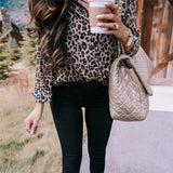 Blusa con estampado de leopardo